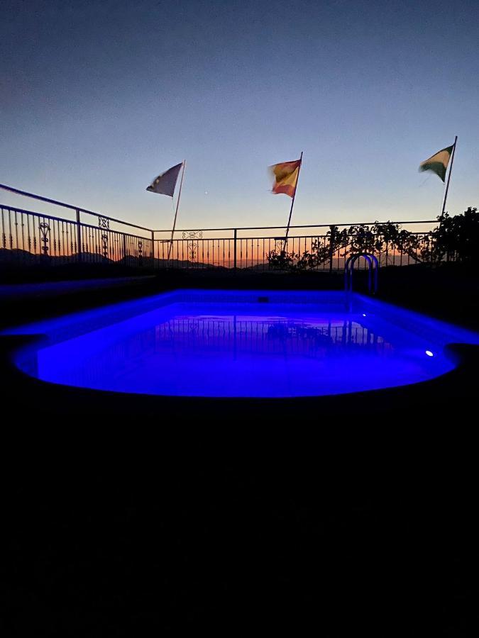 Hotel Sierra De Huesa ภายนอก รูปภาพ