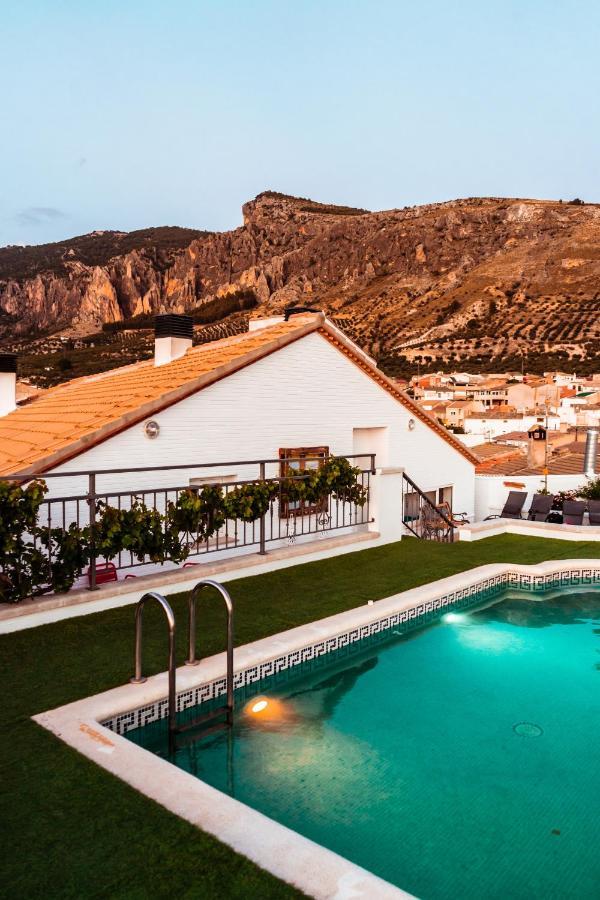 Hotel Sierra De Huesa ภายนอก รูปภาพ