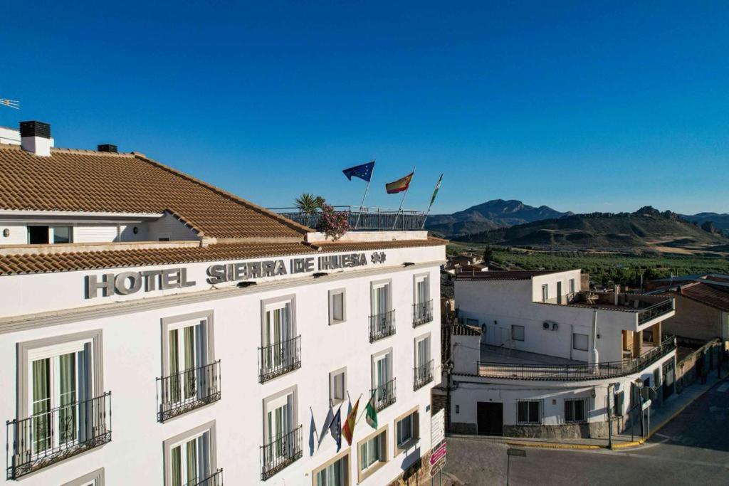 Hotel Sierra De Huesa ภายนอก รูปภาพ